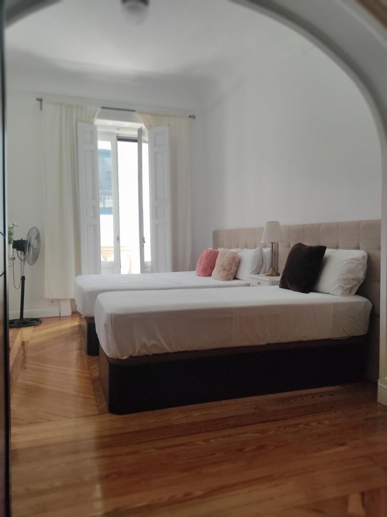 Hotel Grand Via House Madryt Zewnętrze zdjęcie