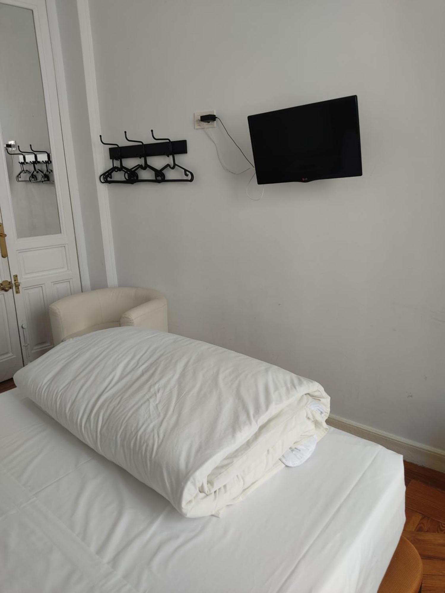 Hotel Grand Via House Madryt Zewnętrze zdjęcie