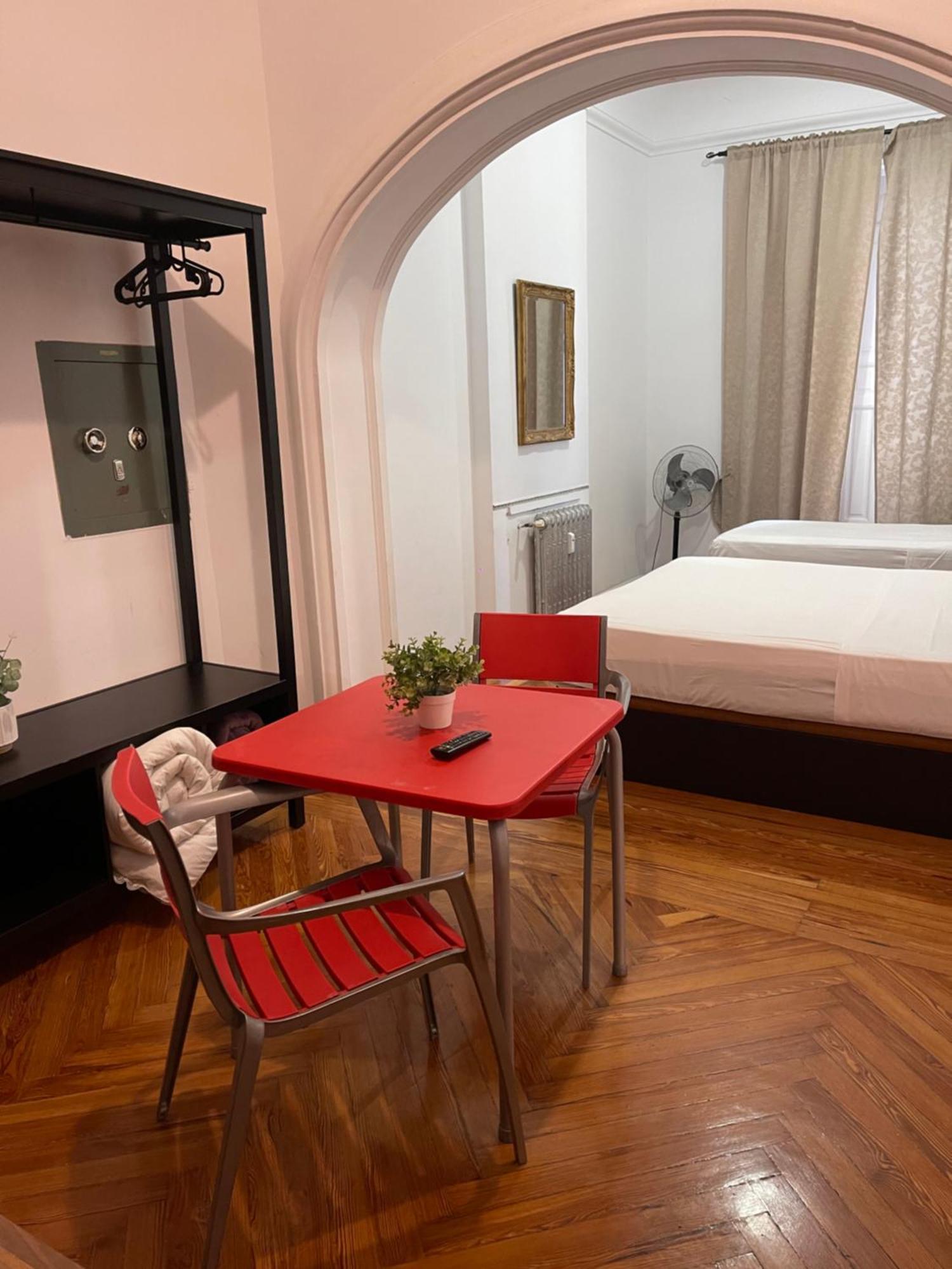 Hotel Grand Via House Madryt Zewnętrze zdjęcie
